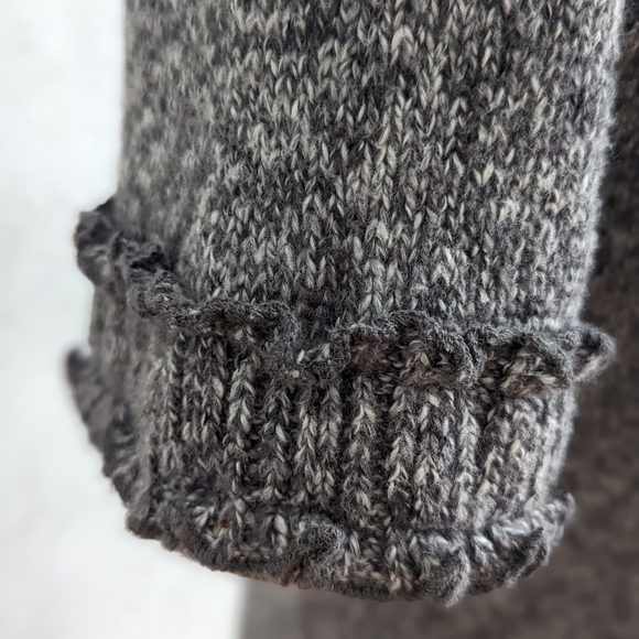 Fever Tunic Sweater - Picture 5 of 9